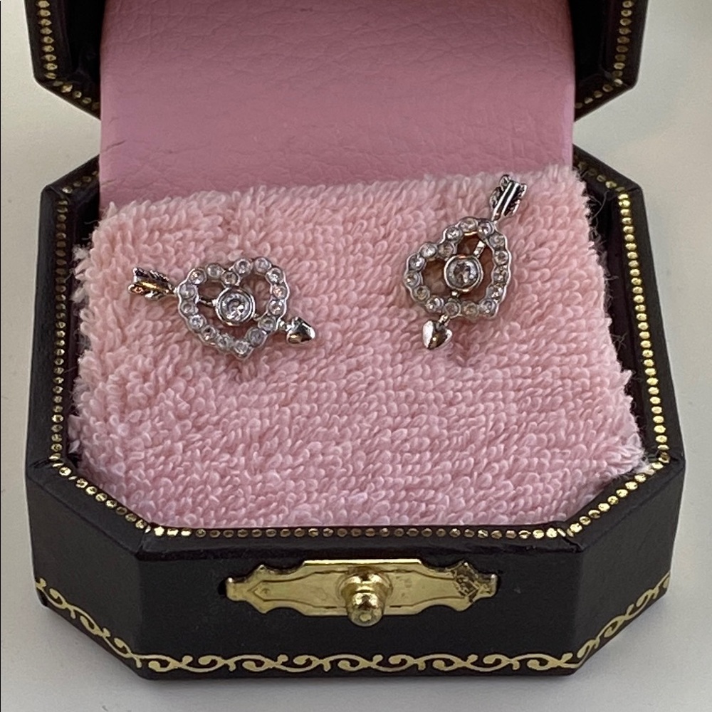💛 Y2K Juicy Couture Silver Heart & Arrow Earrings - Picture 3 of 5